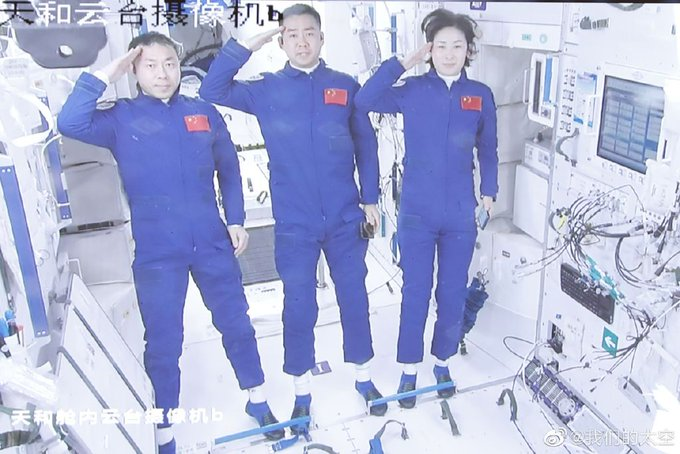 Kolejna załoga przybyła na chińską stację kosmiczną